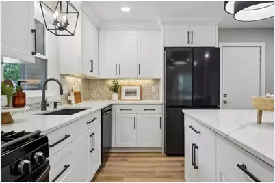 6860 Rosemary Road, Eden Prairie, MN 55346 - Photo 7