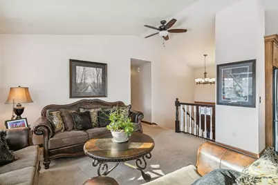 7140 Upper 157th Street W, Apple Valley, MN 55124 - Photo 15