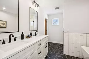 4518 Pillsbury Ave S, Minneapolis, MN 55419 - Photo 9