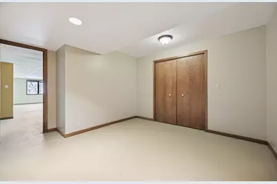 3423 Chalet Drive NW, Rochester, MN 55901 - Photo 57