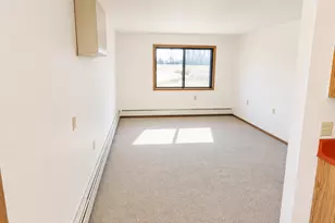 16 Green River Rd, Morris, MN 56267 - Photo 1