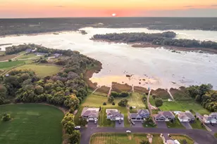 26022 Sunset Dr, Chisago City, MN 55013 - Photo 67