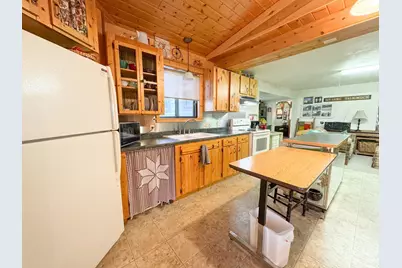 702 E Beech Avenue, Fergus Falls, MN 56537 - Photo 7