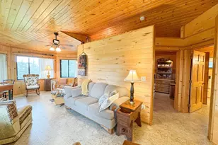 702 E Beech Ave, Fergus Falls, MN 56537 - Photo 3