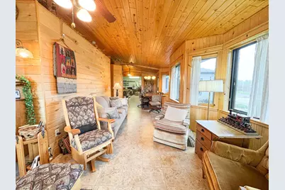 702 E Beech Avenue, Fergus Falls, MN 56537 - Photo 5