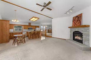 39052 Mica Ave, North Branch, MN 55056 - Photo 11