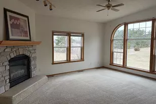 39052 Mica Ave, North Branch, MN 55056 - Photo 7