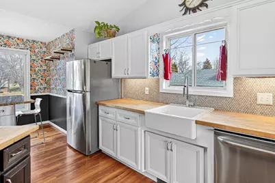 1805 Lannon Court, Burnsville, MN 55337 - Photo 9