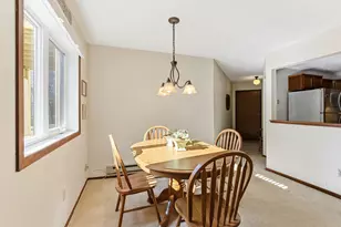 1581 Wheelock Ln, Saint Paul, MN 55117 - Photo 11