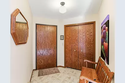 1581 Wheelock Lane #101, Saint Paul, MN 55117 - Photo 5