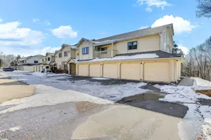 1581 Wheelock Ln, Saint Paul, MN 55117 - Photo 21