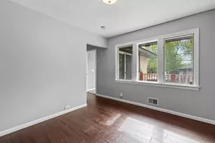 5918 Admiral Ln N, Brooklyn Center, MN 55429 - Photo 17