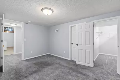 5918 Admiral Lane N, Brooklyn Center, MN 55429 - Photo 35