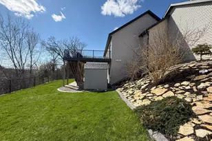 3927 Stone Point Dr NE, Rochester, MN 55906 - Photo 27