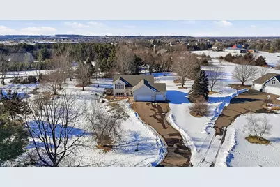 602 Summerfield Circle, Hudson, WI 54016 - Photo 35