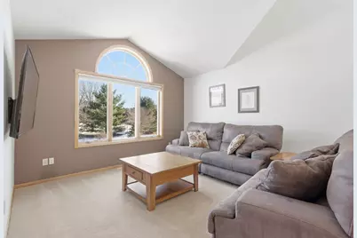 602 Summerfield Circle, Hudson, WI 54016 - Photo 9