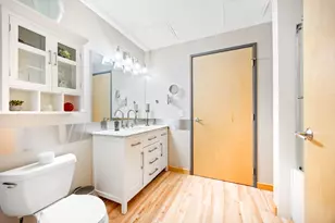 250 Park Ave, Minneapolis, MN 55415 - Photo 17
