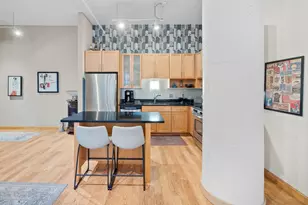 250 Park Ave, Minneapolis, MN 55415 - Photo 9