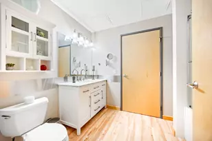 250 Park Ave, Minneapolis, MN 55415 - Photo 19