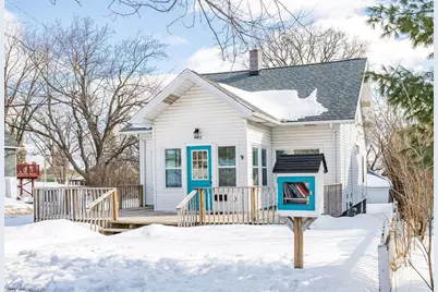 2502 W 15th Street, Duluth, MN 55806 - Photo 1