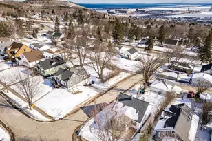 2502 W 15th St, Duluth, MN 55806 - Photo 33