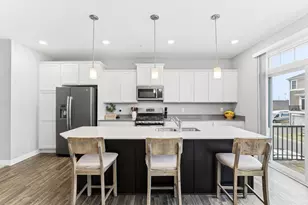 5088 93rd Ln N, Brooklyn Park, MN 55443 - Photo 9