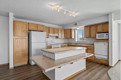 2155 6th Lane SE #208, Cambridge, MN 55008 - Photo 19