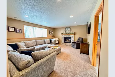 4408 3rd Street S, Moorhead, MN 56560 - Photo 3