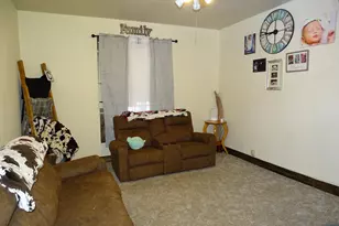 515 E Prospect St, Durand, WI 54736 - Photo 15