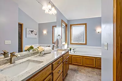 10725 Cambridge Court, Burnsville, MN 55337 - Photo 23