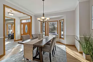 10725 Cambridge Ct, Burnsville, MN 55337 - Photo 7