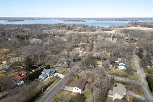 5685 Wedgewood Dr, Excelsior, MN 55331 - Photo 47