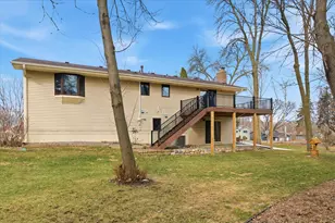 5685 Wedgewood Dr, Excelsior, MN 55331 - Photo 35