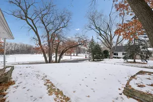 45Xx Parkside Ln, Edina, MN 55436 - Photo 23