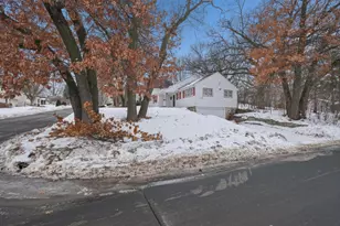 45Xx Parkside Ln, Edina, MN 55436 - Photo 21