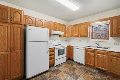 818 Hawthorn Street, Red Wing, MN 55066 - Photo 7