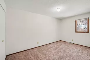 818 Hawthorn St, Red Wing, MN 55066 - Photo 17