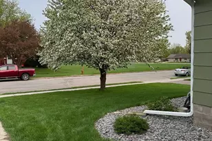 1302 10th Ave NE, Brainerd, MN 56401 - Photo 5