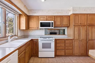 11441 Galtier Drive, Burnsville, MN 55337 - Photo 13