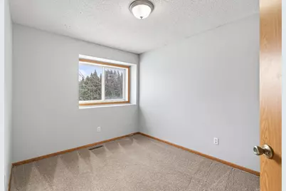 13630 58th Avenue N, Plymouth, MN 55446 - Photo 29