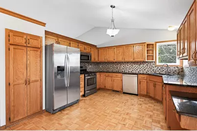 13630 58th Avenue N, Plymouth, MN 55446 - Photo 5