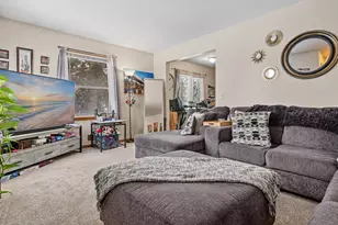 5045/5047 Sunnyside Rd, Mounds View, MN 55112 - Photo 15