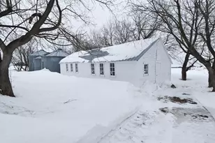 10903 130th Ave NW, Thief River Falls, MN 56701 - Photo 27