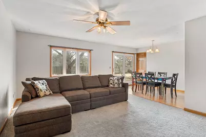 355 15th Street NE, Owatonna, MN 55060 - Photo 9