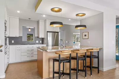 525 Burlington Road, Saint Paul, MN 55119 - Photo 15