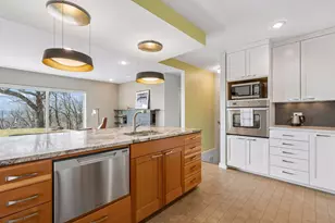 525 Burlington Rd, Saint Paul, MN 55119 - Photo 19