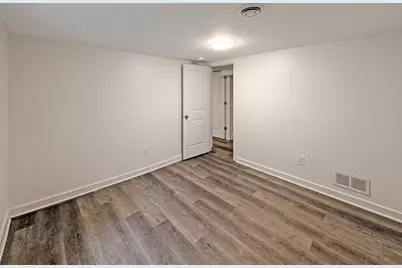 5711 Xerxes Avenue S, Minneapolis, MN 55410 - Photo 17