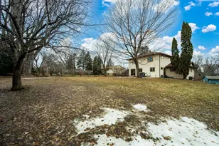 5249 W 95th St, Bloomington, MN 55437 - Photo 37