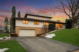 5249 W 95th St, Bloomington, MN 55437 - Photo 31