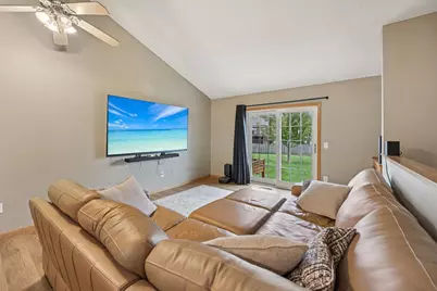 722 Independence Drive, Big Lake, MN 55309 - Photo 7